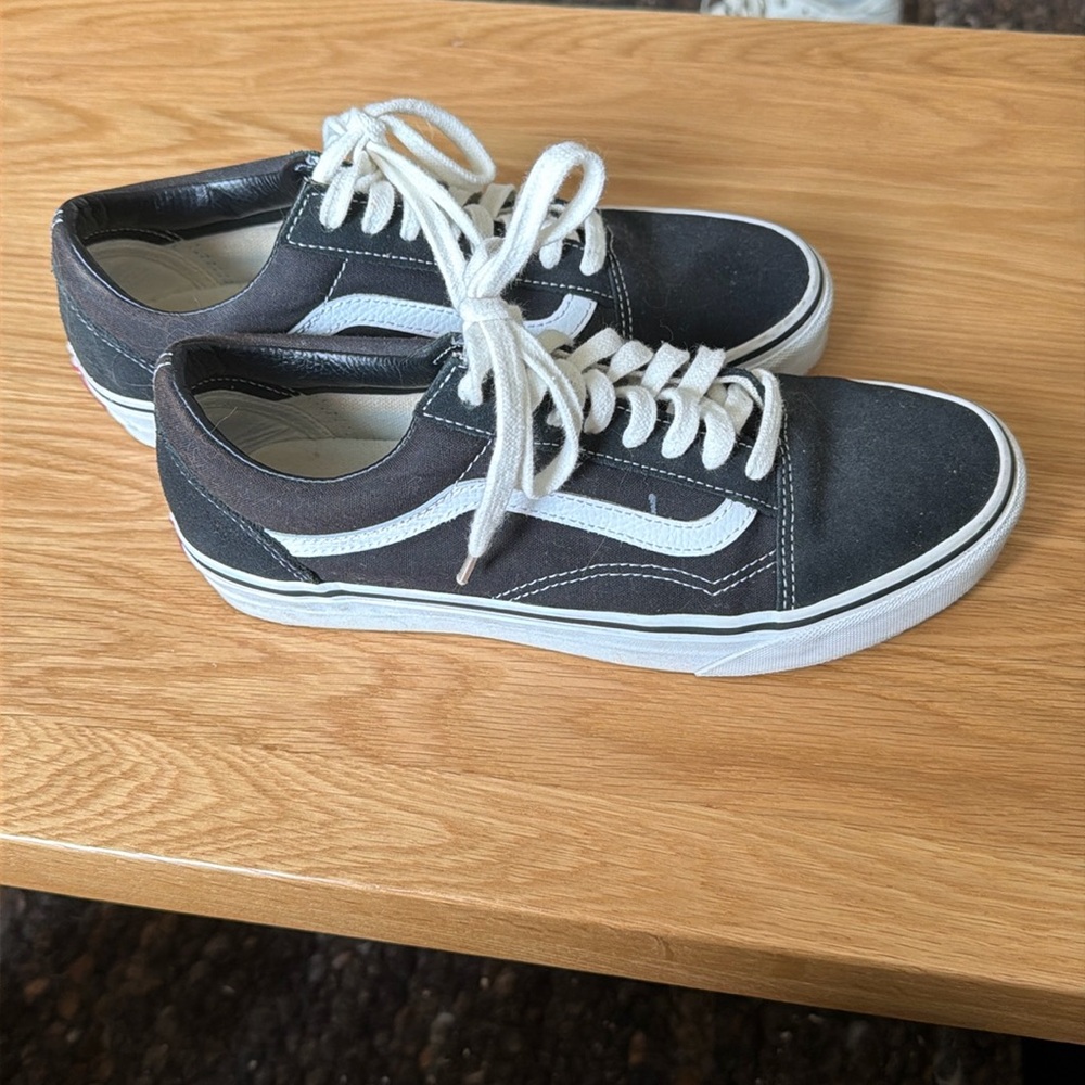 Vans Old Skool Shoes